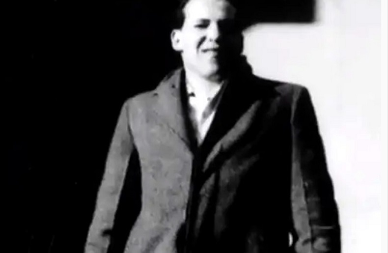 Young Adelson