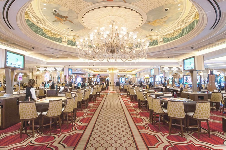 Casino gaming hall