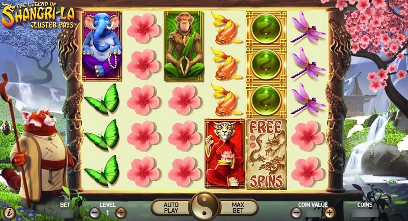 The playing field of Shangri-La: Cluster Pays slot