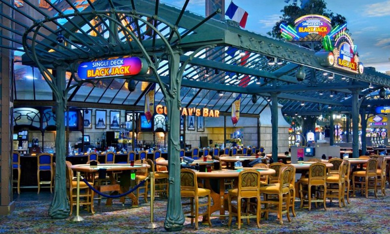 Table games at Paris Las Vegas Casino